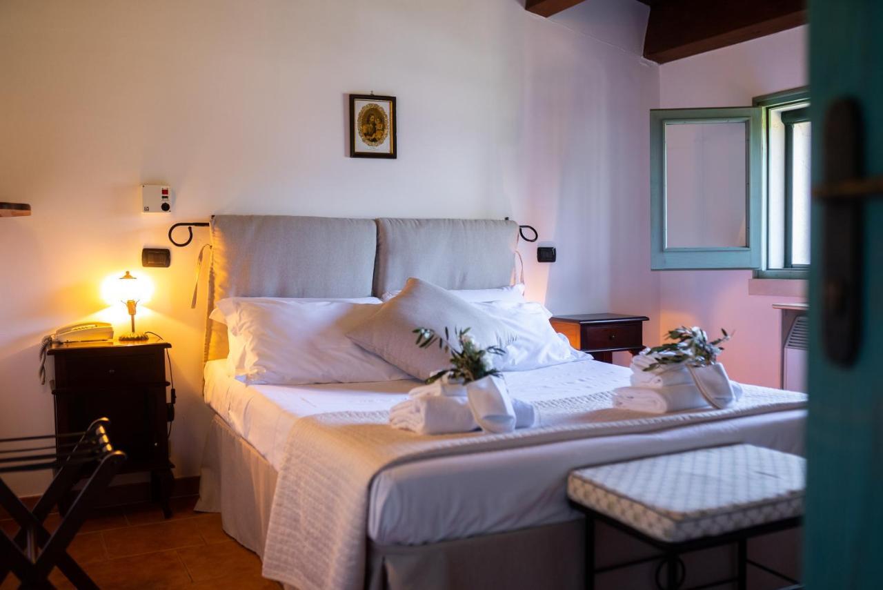 Masseria Montepaolo Dimora Di Charme Конверсано Экстерьер фото
