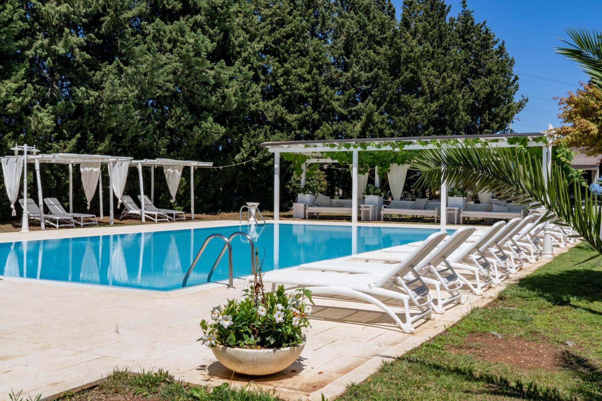 Masseria Montepaolo Dimora Di Charme Конверсано Экстерьер фото